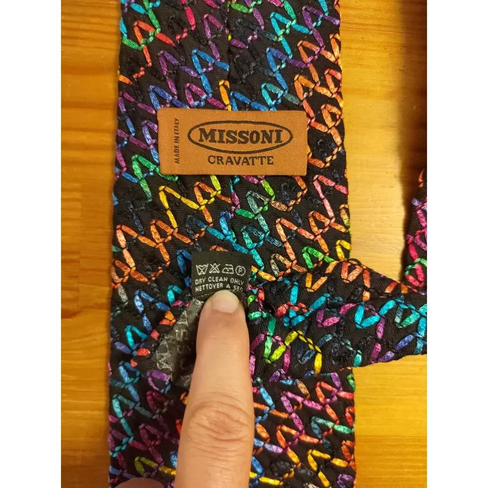 Missoni Cravatte Rayon Multicolor Saw Wave Pattern Made in Italy 58